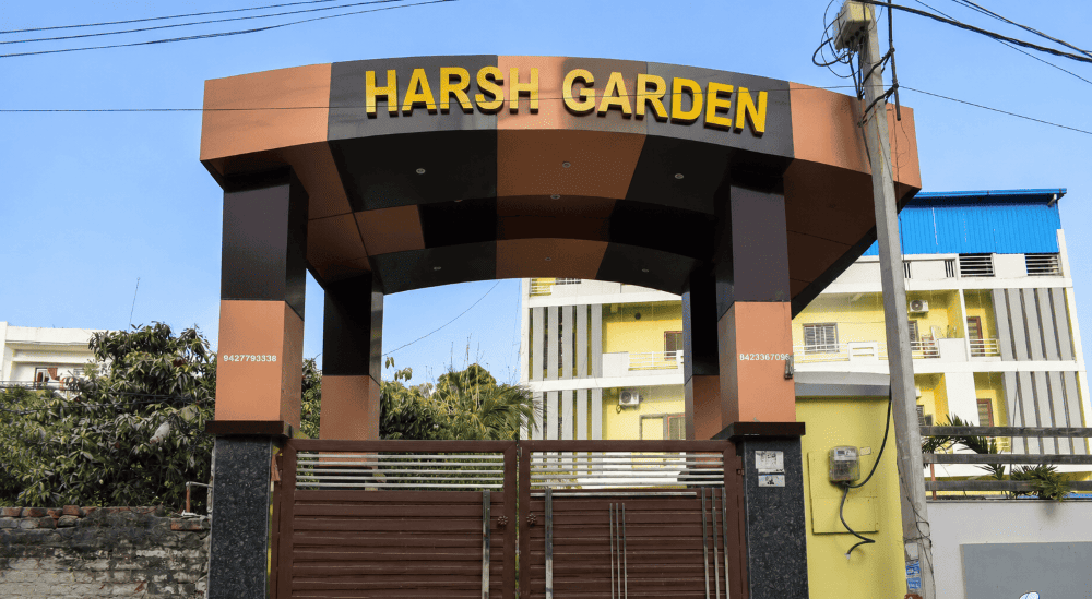 Hotel Harsh Garden Varanasi facade