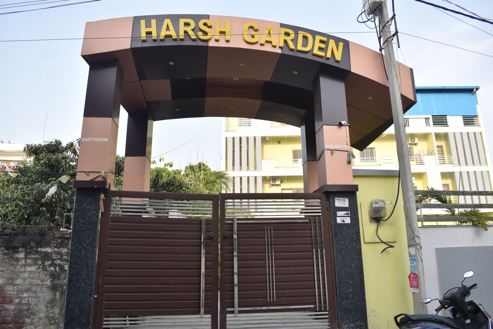 Hotel Harsh Garden Varanasi facade